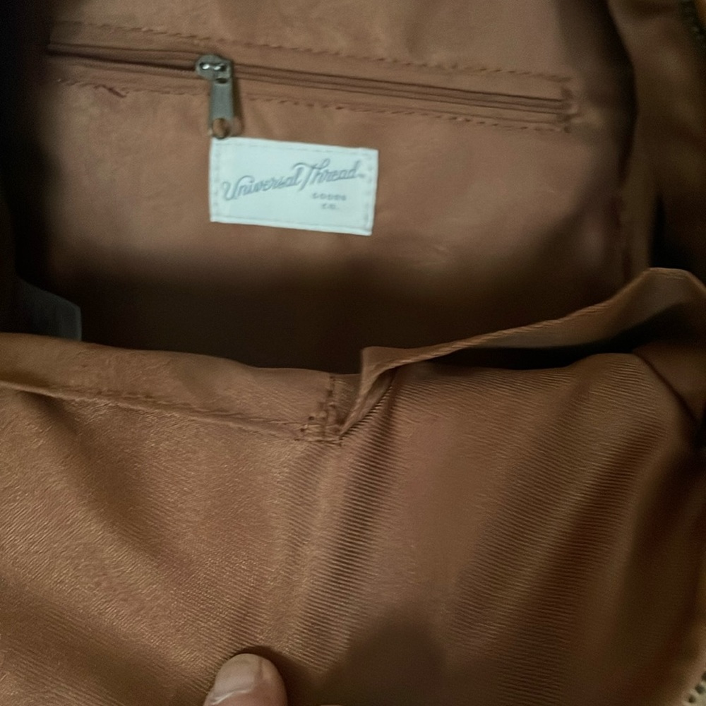 Universal Thread Non Leather Material, Fabric Lin… - image 4